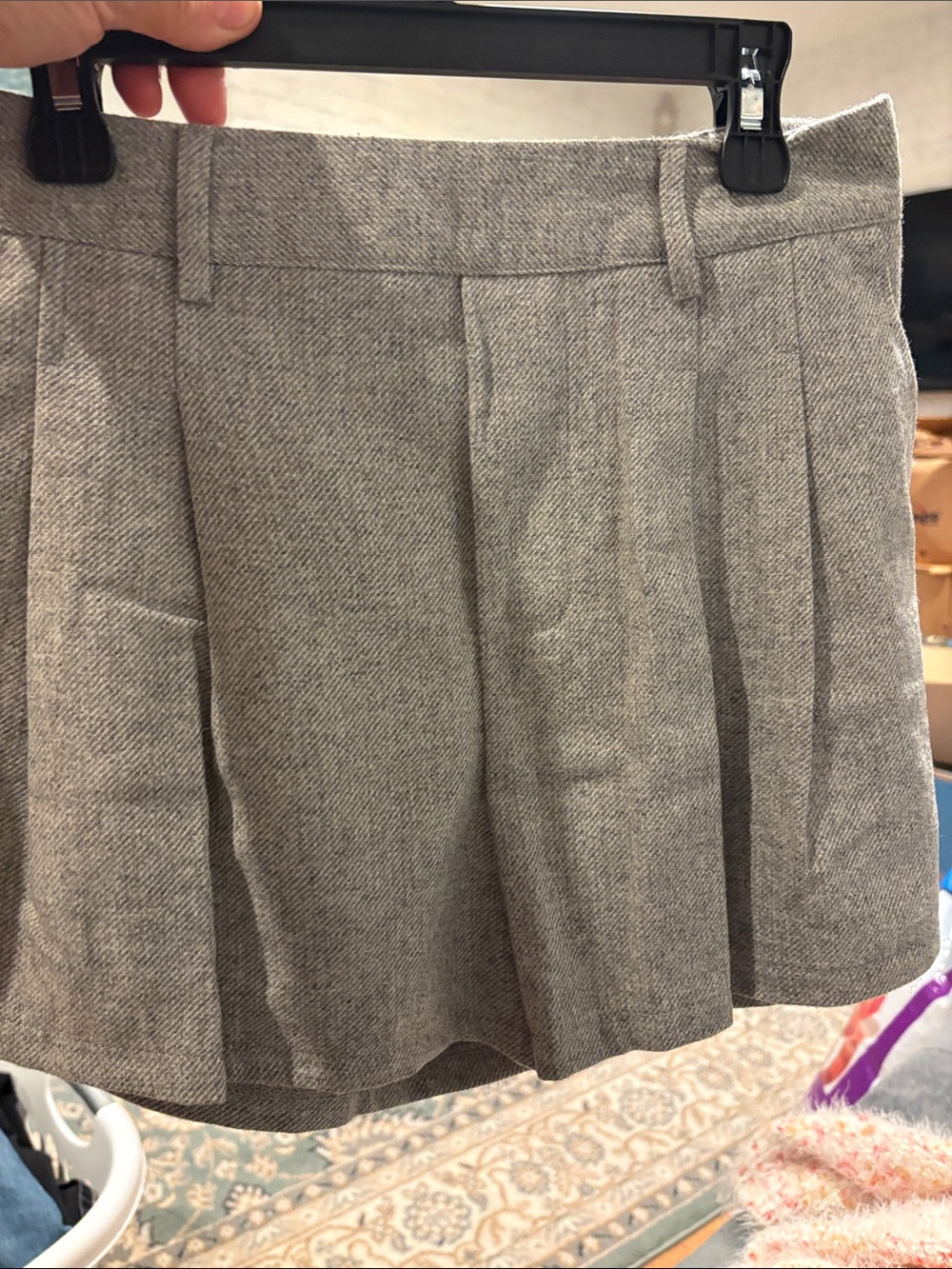 Forever 21 Gray Pleated Mini Skirt